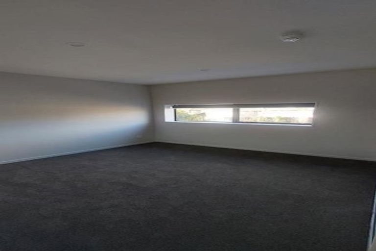 Photo of property in 1/100 Staveley Street, Avonhead, Christchurch, 8042