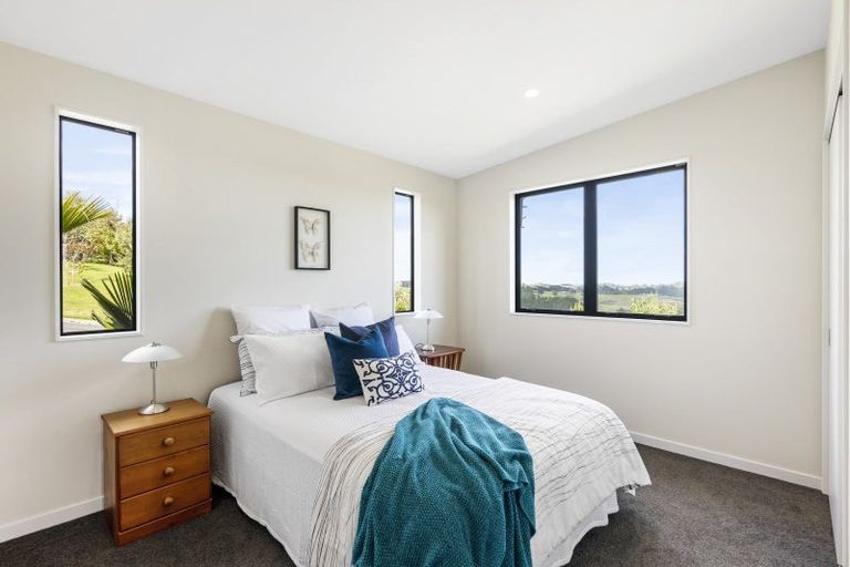 Photo of property in 378e Ara-kotinga, Whitford, Manurewa, 2576