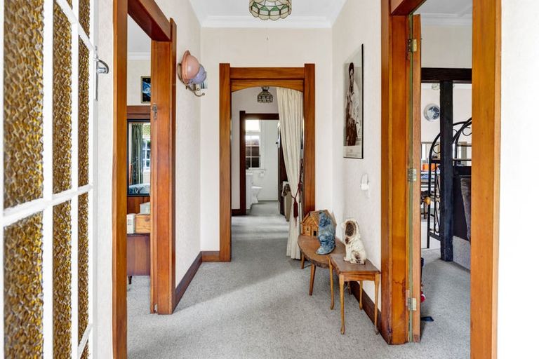 Photo of property in 32 Norfolk Street, Patea, 4520