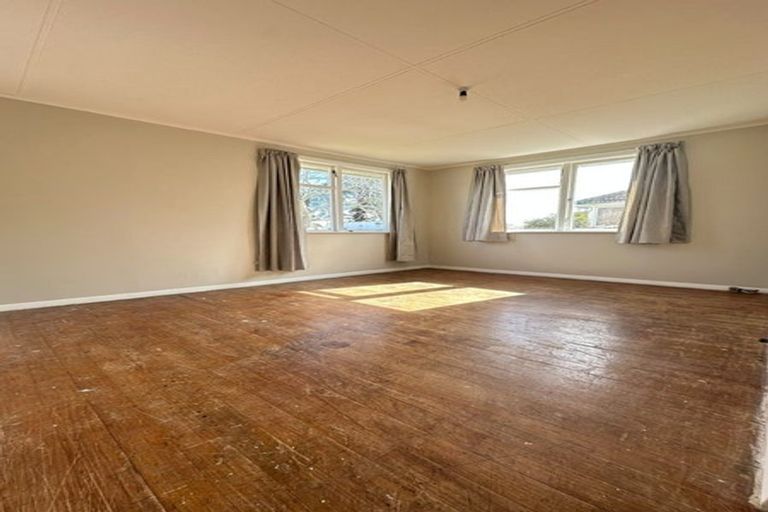 Photo of property in 3 Maurice Street, Papakura, 2110