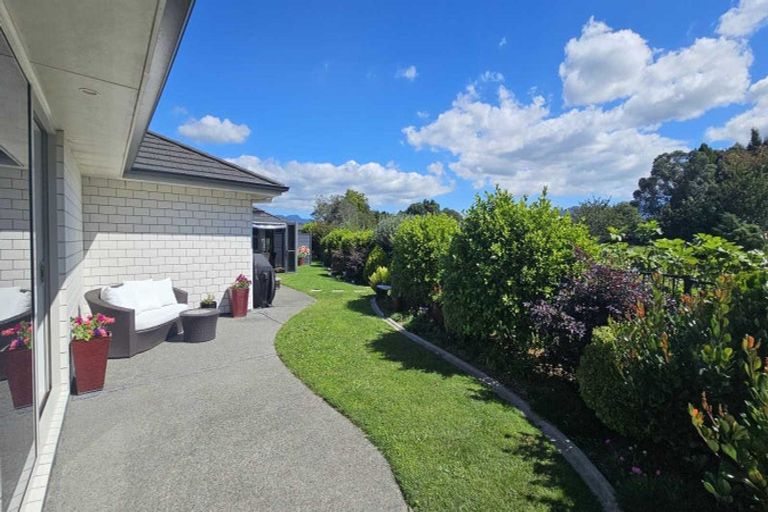 Photo of property in 15 Layla Place, Katikati, 3178