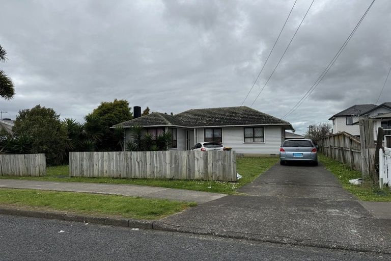Photo of property in 164 Robertson Road, Mangere East, Auckland, 2024