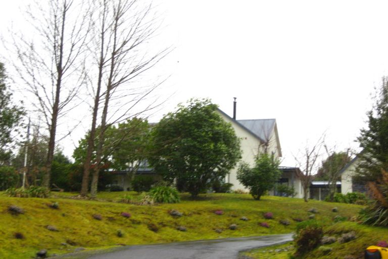 Photo of property in 31 Lake Brunner Road, Moana, Kumara, 7875