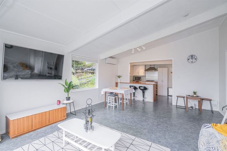 Photo of property in 58 Hinemoa Terrace, Tairua, 3508