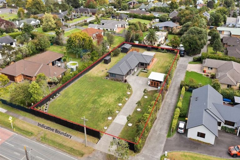 Photo of property in 20 Station Road, Huapai, Kumeu, 0810