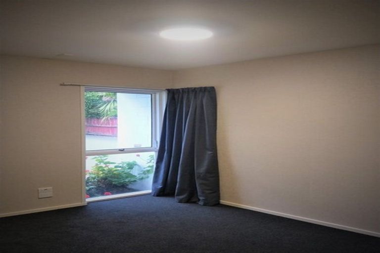 Photo of property in 16b Cashmere Road, Cashmere, Christchurch, 8022