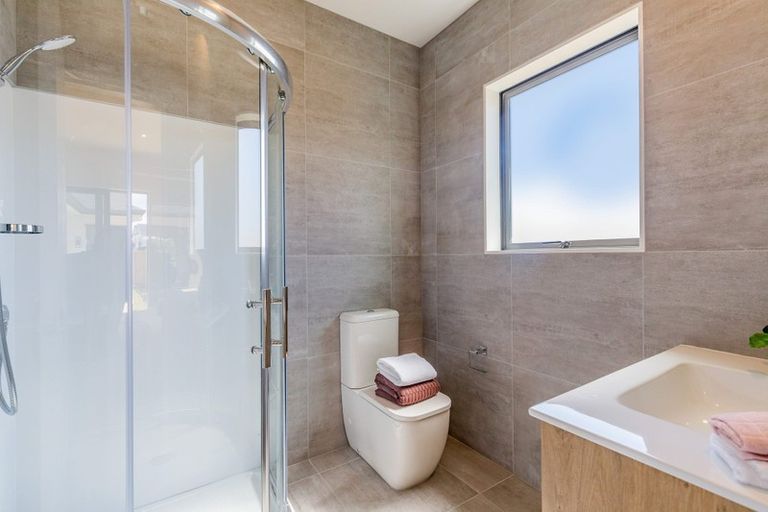 Photo of property in 4 Piccolo Court, Kumeu, 0810