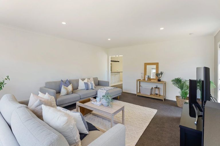 Photo of property in 29 Gallipoli Place, Paraparaumu, 5032