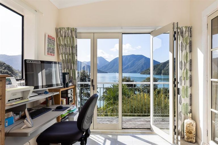 Photo of property in 577 Queen Charlotte Drive, Havelock, Picton, 7281