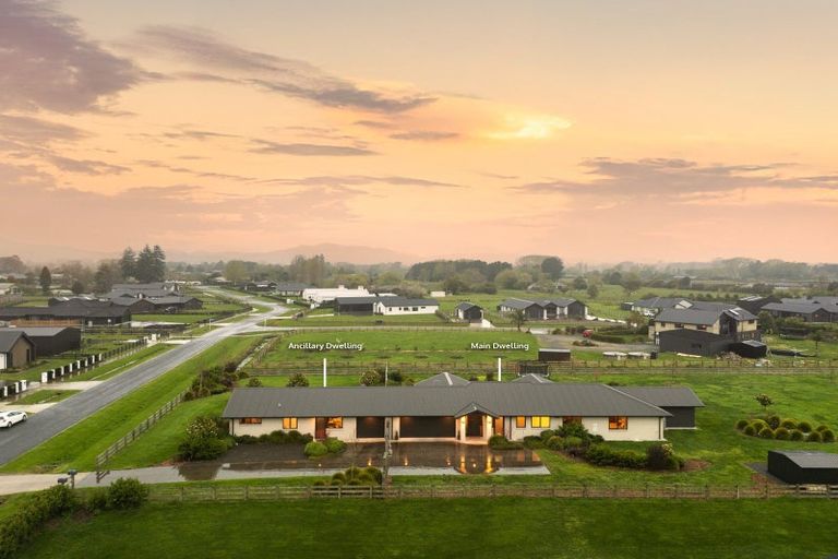 Photo of property in 14 Captain Stone Road, Te Kowhai, Hamilton, 3288