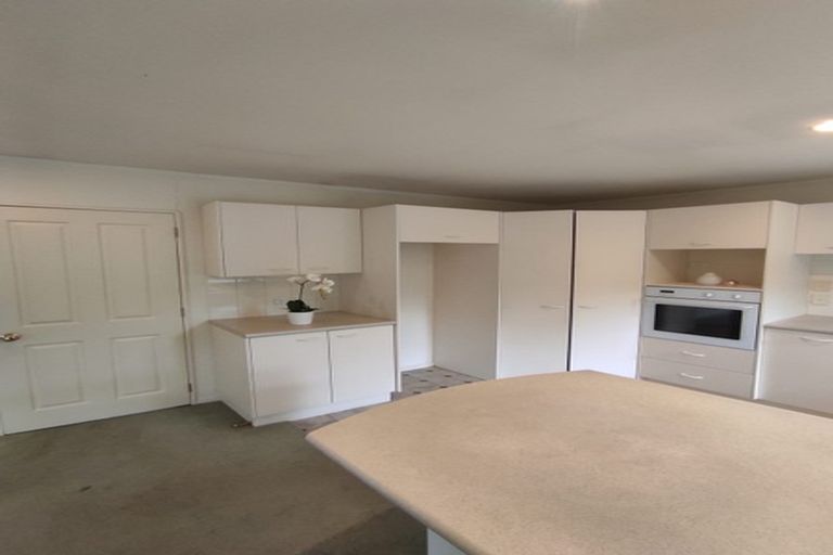 Photo of property in 16a Gills Avenue, Papakura, 2110