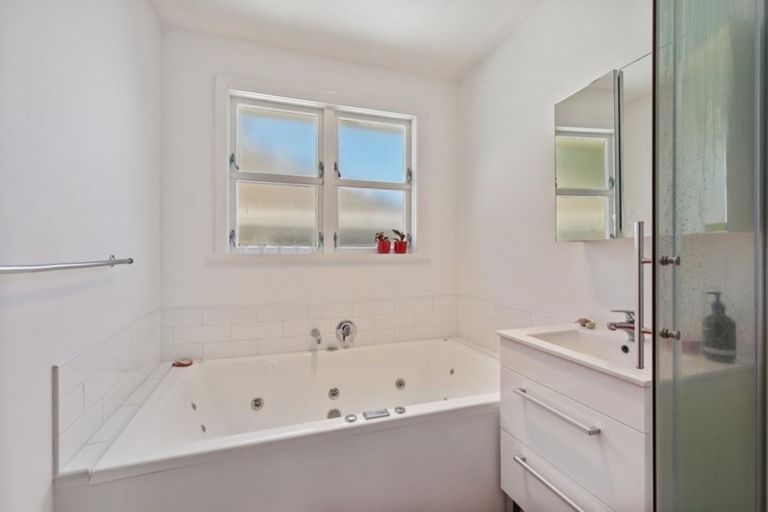 Photo of property in 26 Tilbury Street, Fairfield, Lower Hutt, 5011