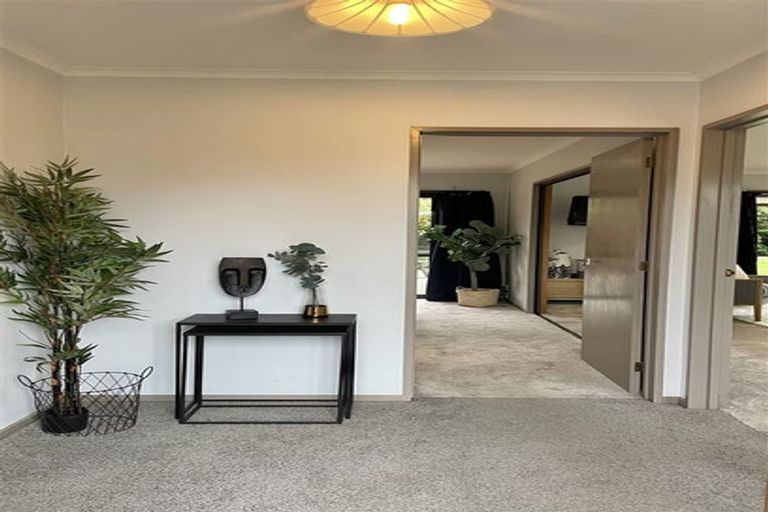 Photo of property in 15 Nepal Place, Burnside, Christchurch, 8053