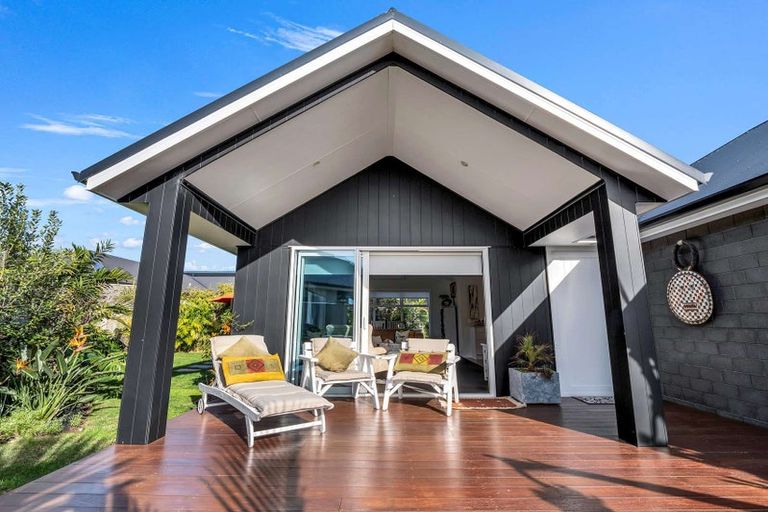 Photo of property in 4 Mida Close, Papamoa Beach, Papamoa, 3118