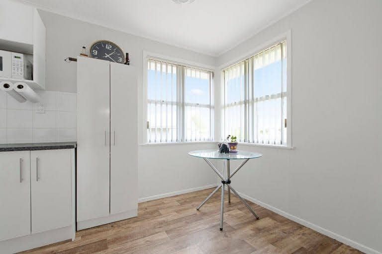 Photo of property in 5 O'connell Street, Manurewa, Auckland, 2102