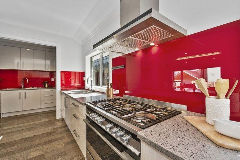 Photo of property in 11 Castleton Way, Flagstaff, Hamilton, 3210