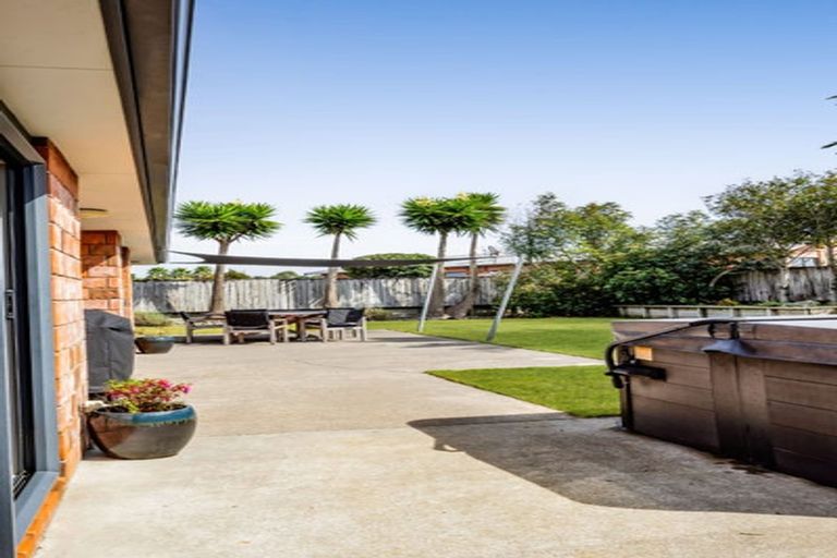 Photo of property in 5a James Drive, Bell Block, New Plymouth, 4312