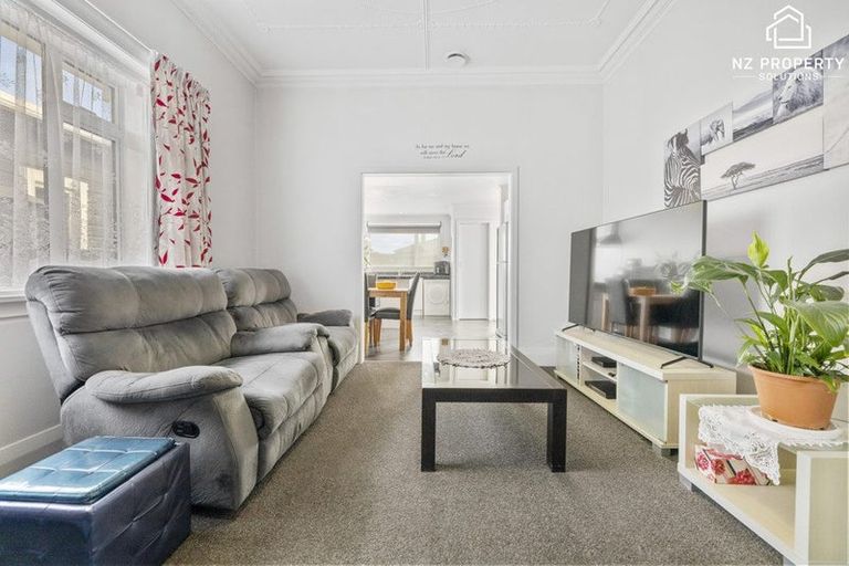 Photo of property in 40 Young Street, Saint Kilda, Dunedin, 9012