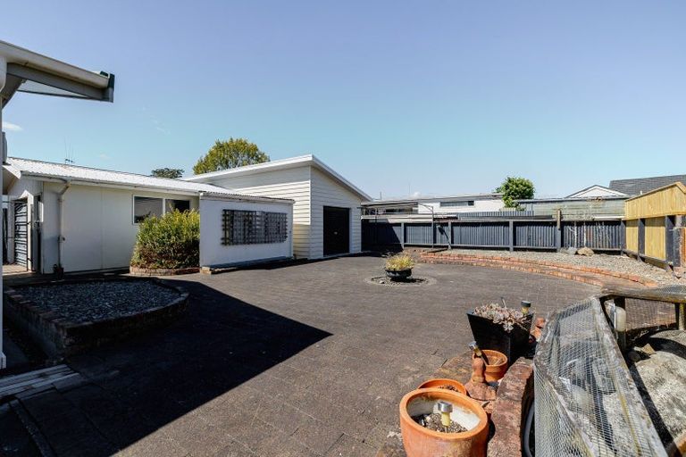 Photo of property in 10 Lockhart Avenue, Milson, Palmerston North, 4414