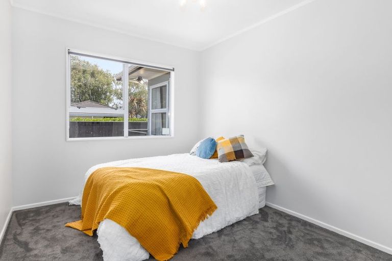 Photo of property in 11 Michael Road, Paraparaumu Beach, Paraparaumu, 5032