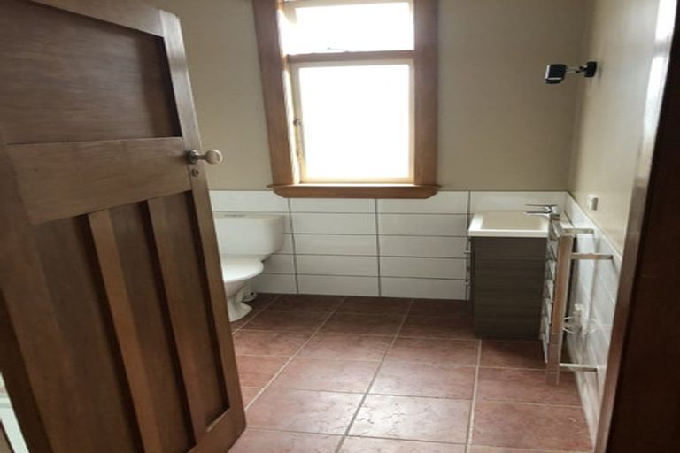 Photo of property in 17 Ironside Road, Johnsonville, Wellington, 6037