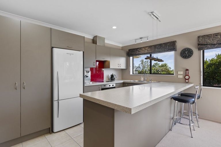 Photo of property in 59 Karamea Street, Whalers Gate, New Plymouth, 4310