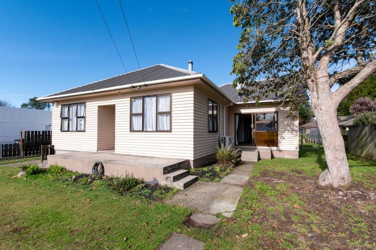Photo of property in 18 Corlett Street, Utuhina, Rotorua, 3015