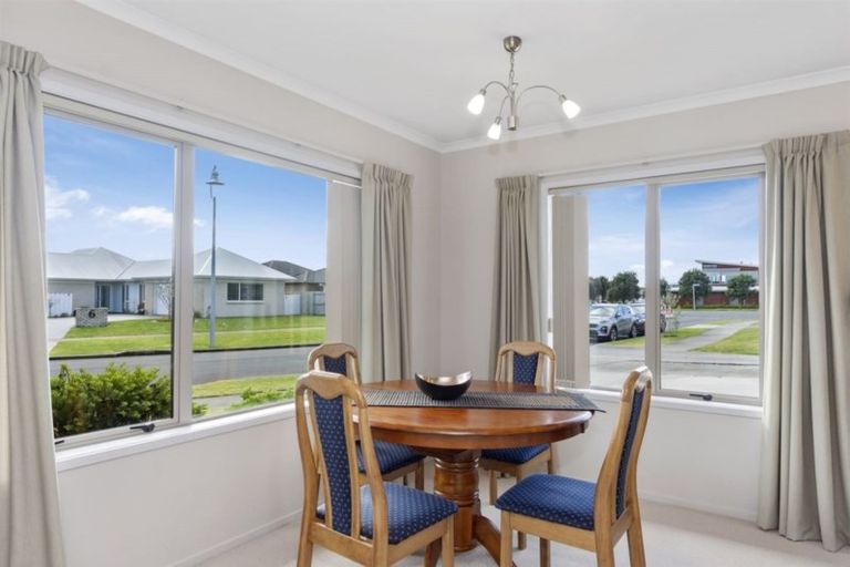 Photo of property in 9 Tatahi Cove, Papamoa Beach, Papamoa, 3118