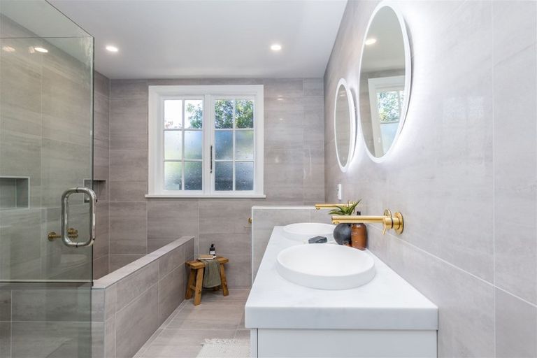 Photo of property in 2b Bradshaw Terrace, Riccarton, Christchurch, 8011