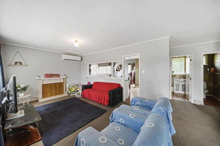 Photo of property in 18 Mcdivitt Street, Manurewa, Auckland, 2102