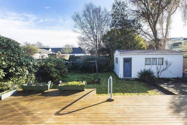 Photo of property in 73 Mcfaddens Road, St Albans, Christchurch, 8052