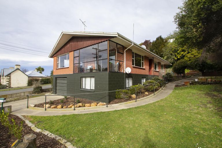 Photo of property in 51 Eden Street, Oamaru, 9400
