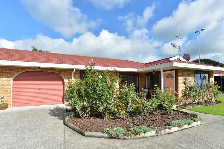 Photo of property in 9 Lilian Street, Te Kamo, Kamo, 0112