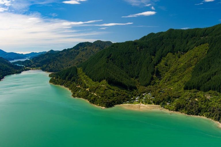 Photo of property in 886 Kenepuru Road, Mahau Sound, Picton, 7282