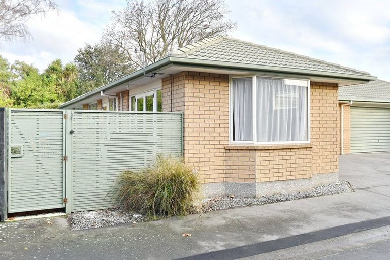 Photo of property in 3/11 Grove Road, Addington, Christchurch, 8024