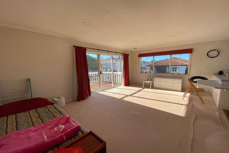 Photo of property in 66 Edendale Road, Somerville, Auckland, 2014