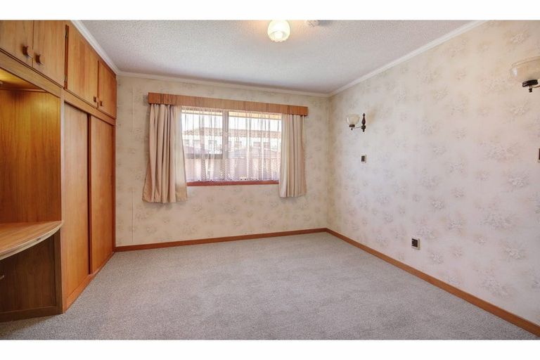 Photo of property in 95 Momorangi Crescent, Redwood, Christchurch, 8051