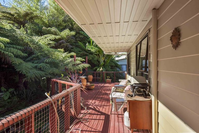 Photo of property in 1/24 Everard Avenue, Army Bay, Whangaparaoa, 0930