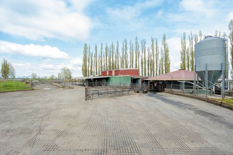 Photo of property in 131 School Road, Te Horo, Otaki, 5582