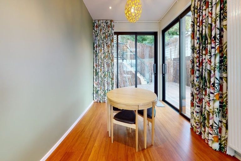 Photo of property in 460 Evans Bay Parade, Hataitai, Wellington, 6021