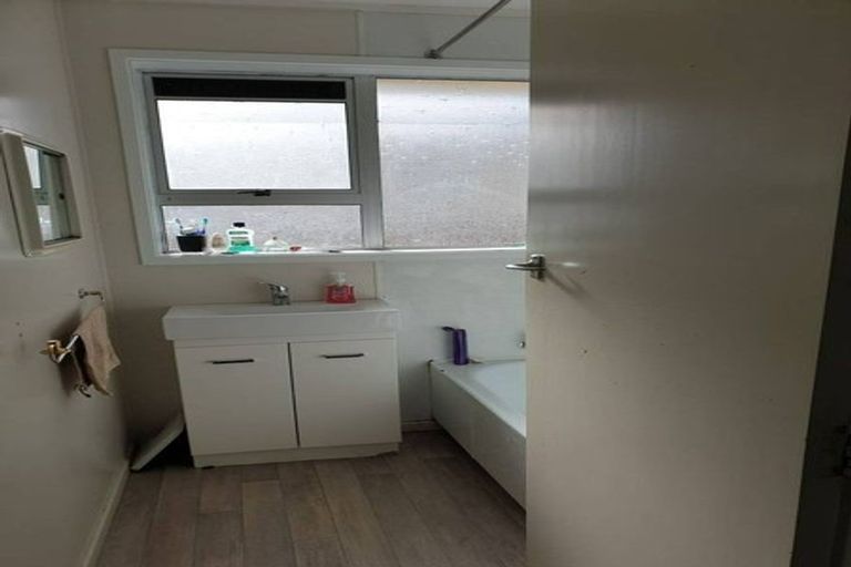 Photo of property in 27 Hyde Street, Clifton, Invercargill, 9812