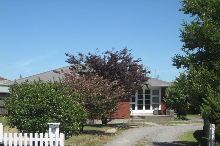 Photo of property in 11 Bellina Place, Broomfield, Christchurch, 8042