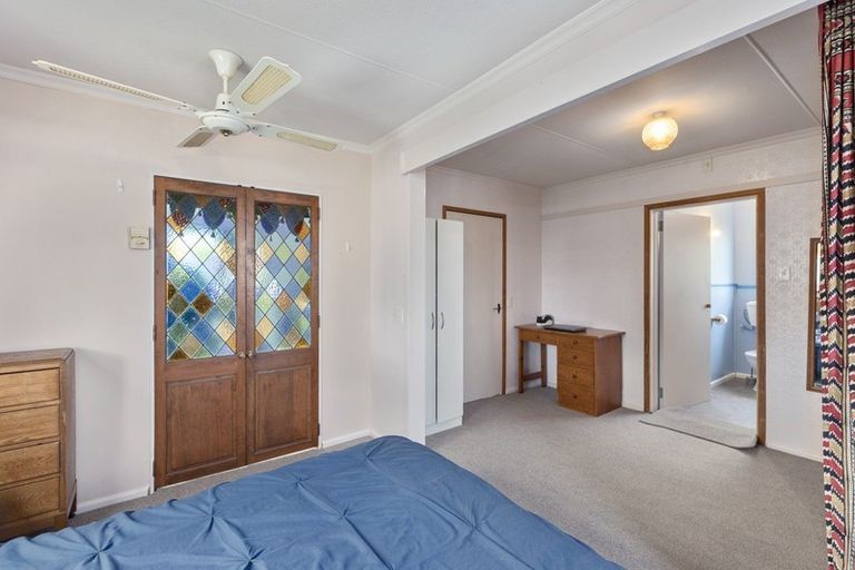 Photo of property in 5 Health Camp Road, Otaki Beach, Otaki, 5512