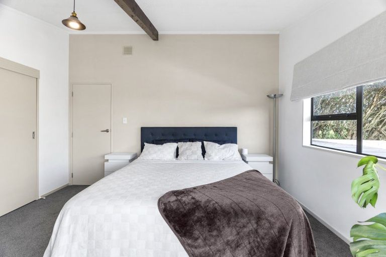 Photo of property in 14 Cumberland Crescent, Welcome Bay, Tauranga, 3112