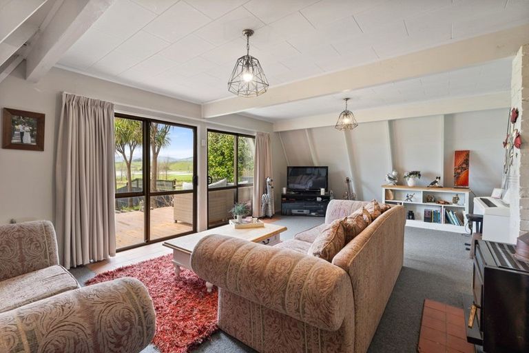 Photo of property in 442 Koputaroa Road, Koputaroa, Levin, 5575
