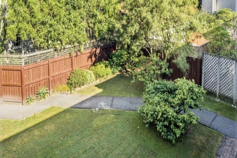 Photo of property in 4f Hatton Street, Karori, Wellington, 6012