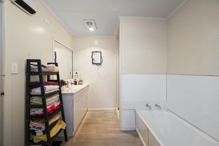 Photo of property in 22 Tui Road, Western Heights, Rotorua, 3015