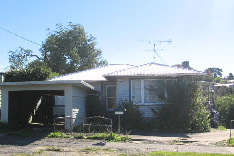 Photo of property in 29 Withers Road, Glen Eden, Auckland, 0602