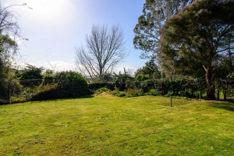 Photo of property in 9 Tirita Street, Kawaha Point, Rotorua, 3010
