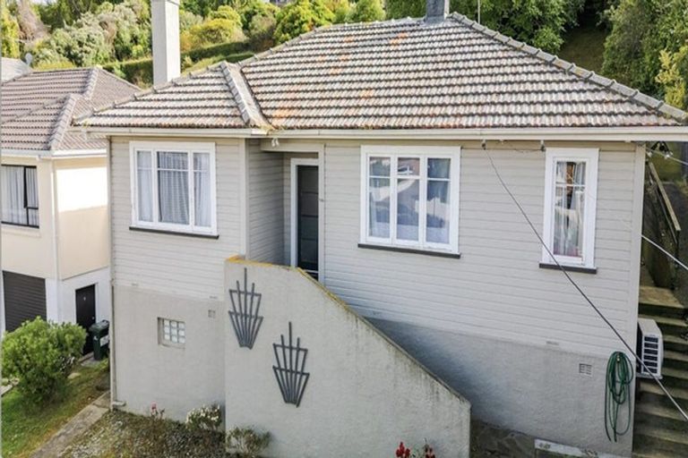 Photo of property in 116 Oakwood Avenue, Balaclava, Dunedin, 9011